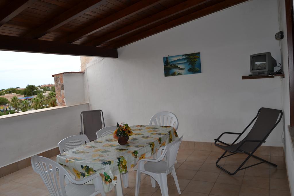Casa Vacanze Laura Isola delle Femmine Exterior foto